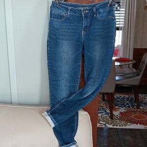 Maurices Women's Classic Blue Skinny Jeans